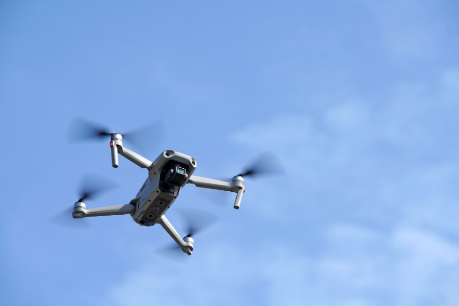 小型ドローンで残すカブ旅